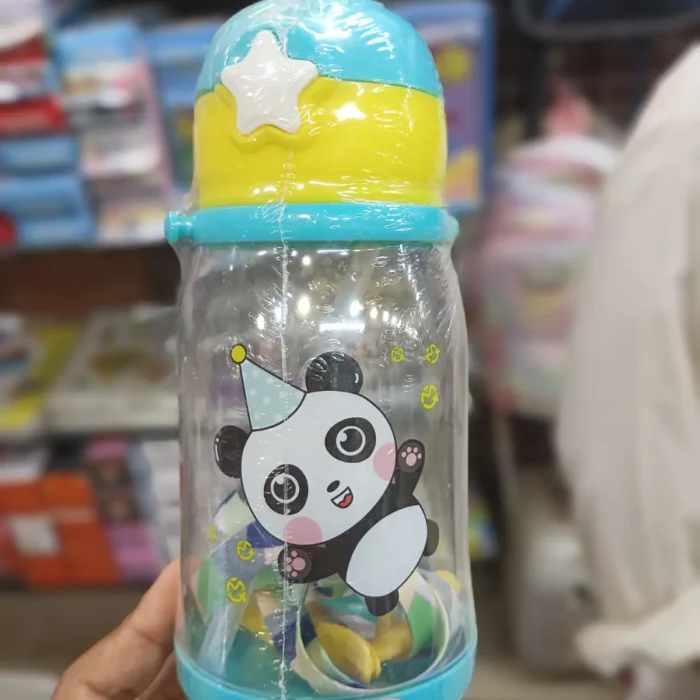 Adorable children’s water bottles with cartoon prints